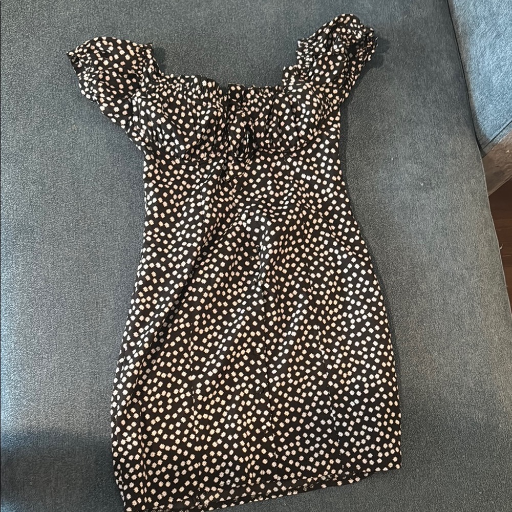 Princess Polly Black and White flower sun dress